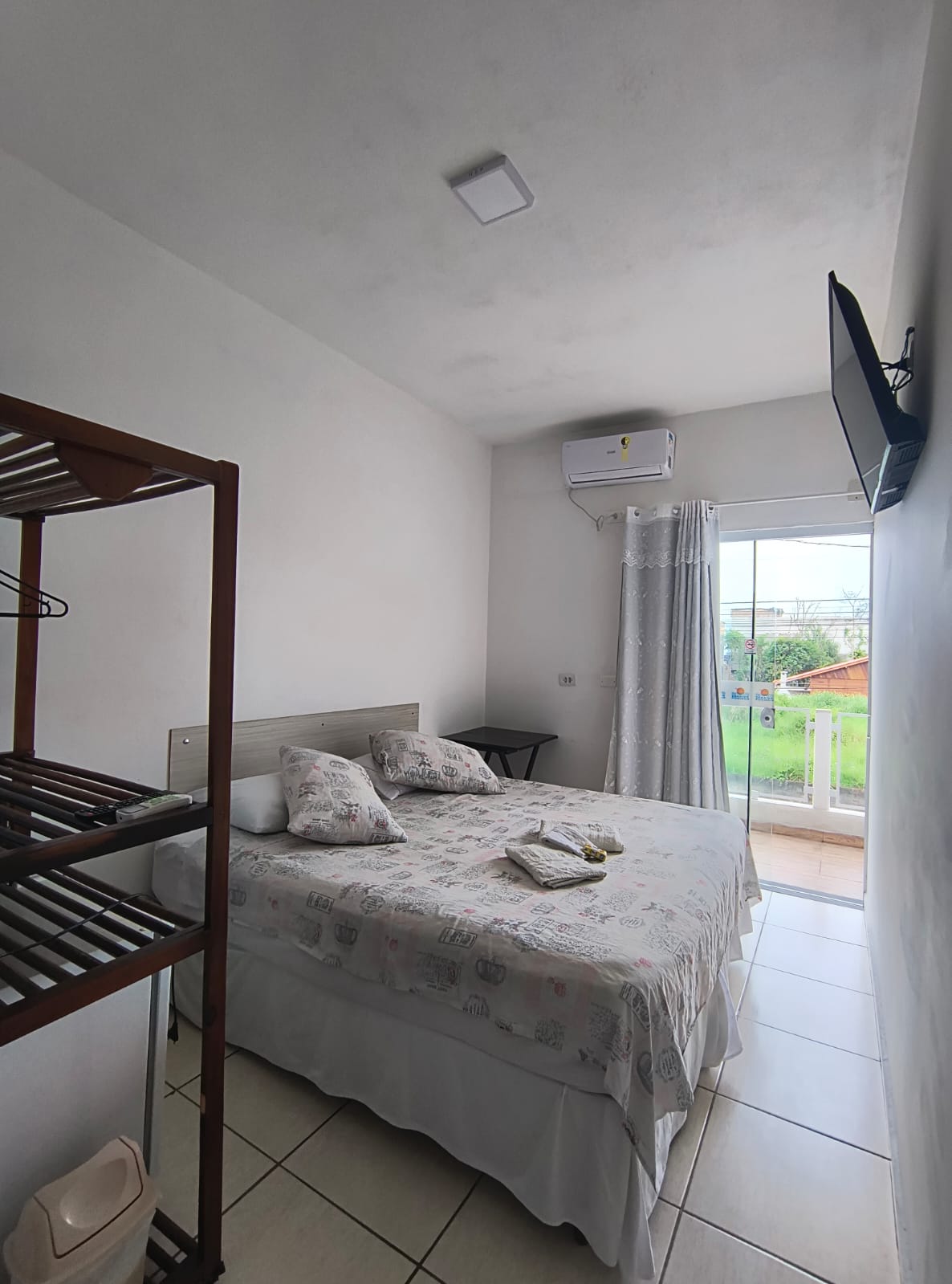 Suíte frente casal com vista (2)