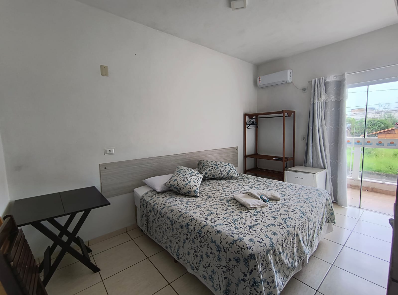 Suíte frente casal com vista (3)